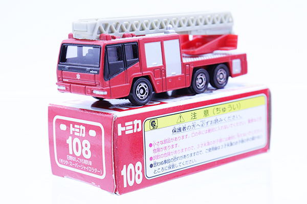 トミカ　赤箱