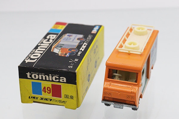 ミニカーショップ ケンボックス トミカ 黒箱☆49☆いすゞエルフ