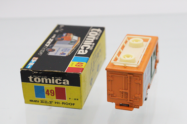 ミニカーショップ ケンボックス トミカ 黒箱☆49☆いすゞエルフ