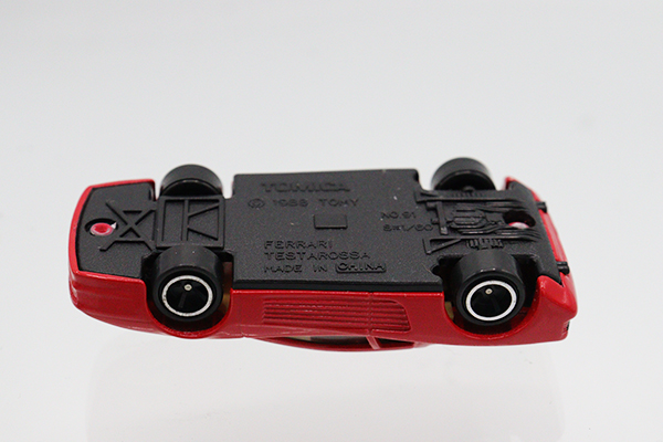 ミニカーショップ ケンボックス トミカ 赤箱☆91☆フェラーリ