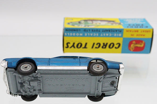 ミニカーショップ ケンボックス CORGI TOYS☆264☆OLDSMOBILETORONADO