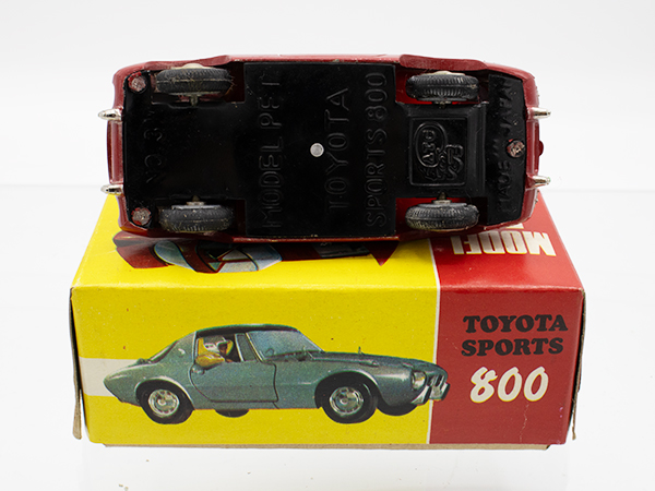 ミニカー TOYOTA SPORTS 800 Amazon.co.jp: タカラトミー(TAKARA TOMY) トミカプレミアム 46