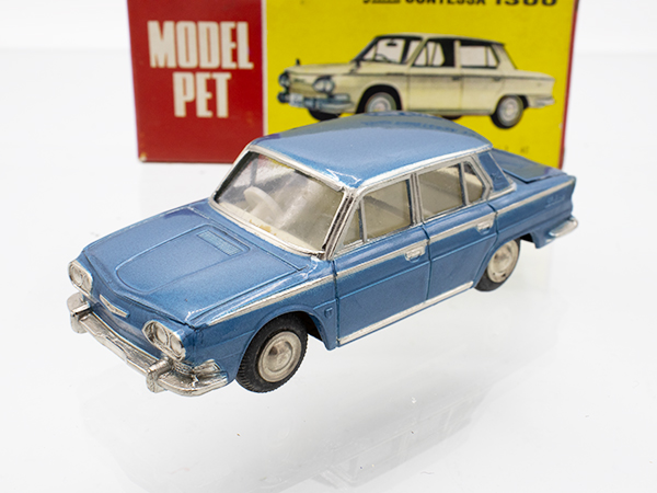 ミニカーショップ ケンボックス モデルペット☆26☆日野