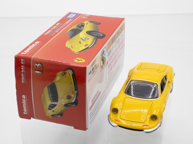 ミニカーショップ ケンボックス トミカプレミアム☆13☆フェラーリ