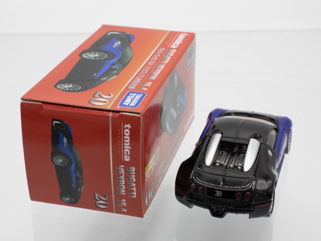 ミニカーショップ ケンボックス トミカプレミアム☆20☆ブガッティ