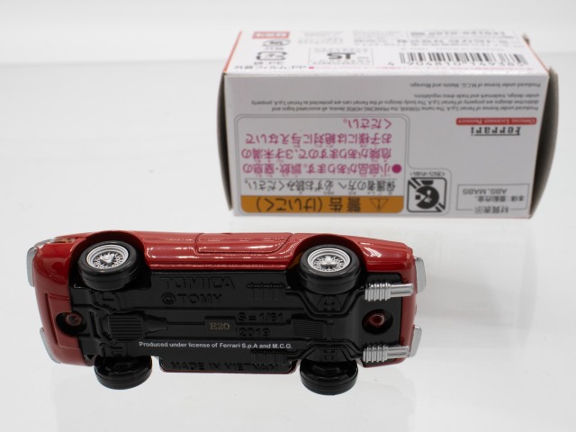 ミニカーショップ ケンボックス トミカプレミアム☆36☆フェラーリ365