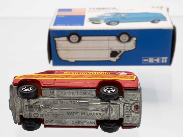 ミニカーショップ ケンボックス トミカ 青箱☆F23☆シボレー