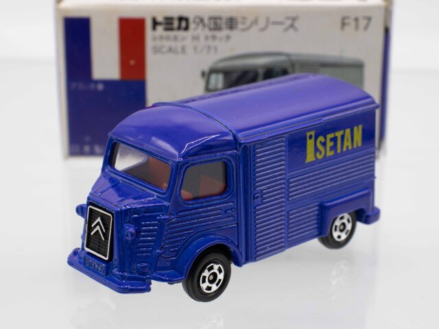 トミカ　青箱