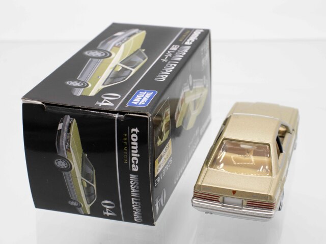 ミニカーショップ ケンボックス トミカプレミアム☆04☆日産レパード