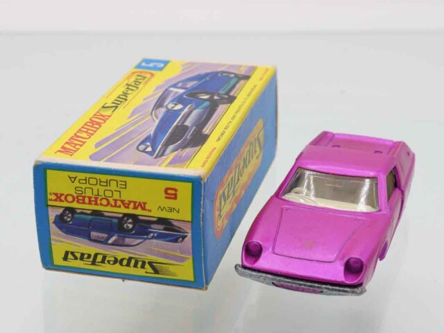 ミニカー　マッチボックス　5 ロータスヨーロッパ 訳あり］マッチボックス No.5 ロータスヨーロッパ - メルカリ