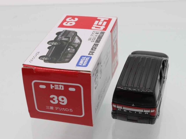 ミニカーショップ ケンボックス トミカ 赤箱☆39☆三菱デリカD:5(黒