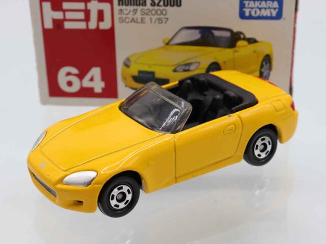 トミカ　赤箱