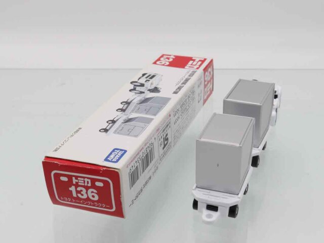 ミニカーショップ ケンボックス トミカ 赤箱☆136☆トヨタ