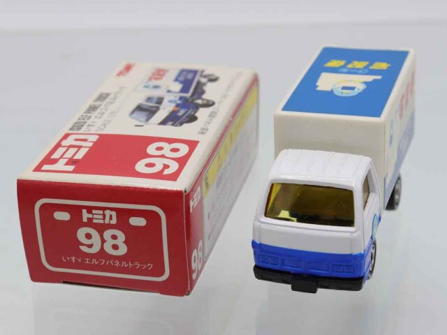 トミカ　赤箱