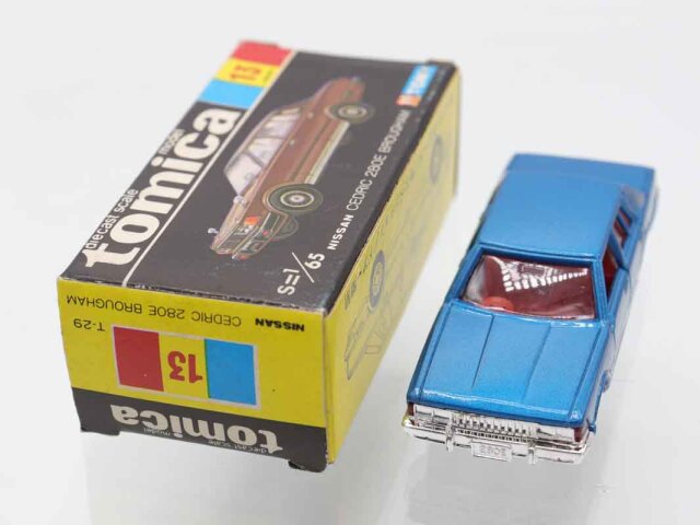 ミニカーショップ ケンボックス トミカ 黒箱☆13☆日産セドリック 280E