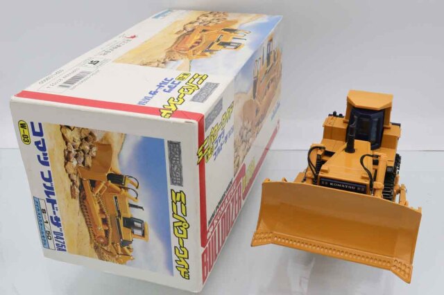 新品　シンセイ　ミニパワーワイド コマツ　ブルドーザー D475A 楽天市場】新品 シンセイ ミニパワーワイド コマツ ブルドーザー