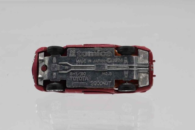 トミカ ミニカー　No5 トヨタ2000GT ミニカーショップ ケンボックス トミカ 黒箱☆5☆トヨタ2000GT(赤) ※箱