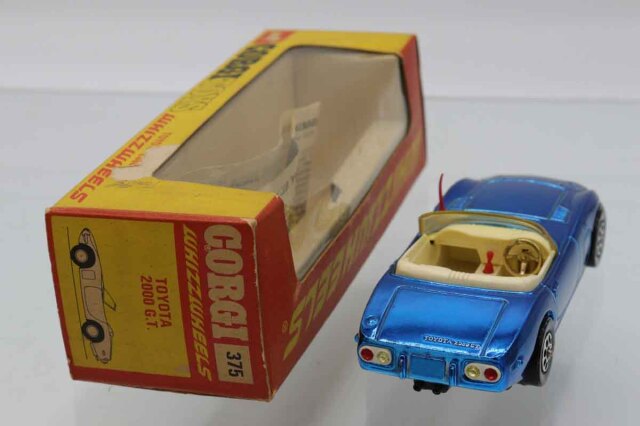 CORGI TOYS コーギートイズ 375 トヨタ2000GT メタ ブルー VINTAGE CORGI TOYS 375 TOYOTA 2000 GT METALLIC BLUE Boxed