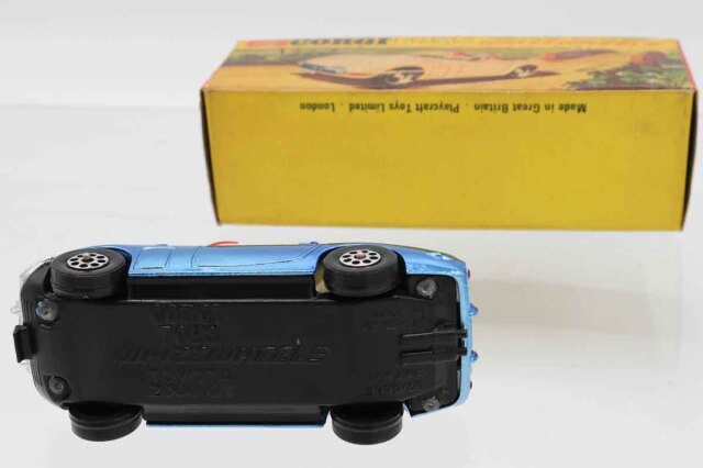 CORGI TOYS コーギートイズ 375 トヨタ2000GT メタ ブルー Corgi 375, Toyota 2000 GT - Free Price Guide & Review