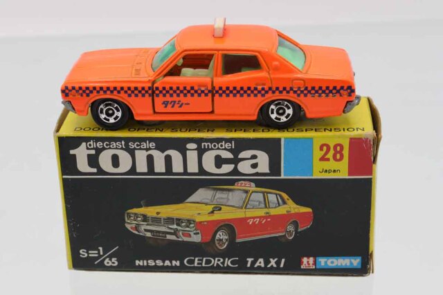 ミニカーショップ ケンボックス トミカ 黒箱☆28☆日産