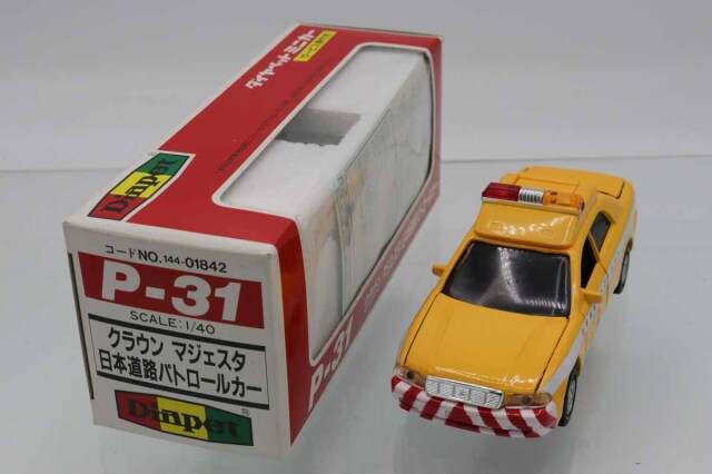 Diapet    ダイヤペット クラウン　マジェスタ 日本道路パトロールカー Amazon.co.jp: Diapet ダイヤペット クラウン マジェスタ 日本