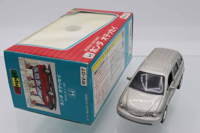 ホンダ オデッセイ ミニカー ホワイト Amazon | ホンダ オデッセイ 1/18 ミニカー ホワイト | ミニカー