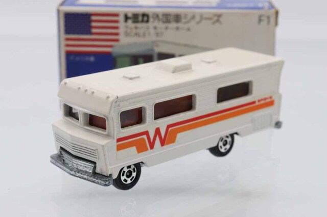 トミカ　青箱