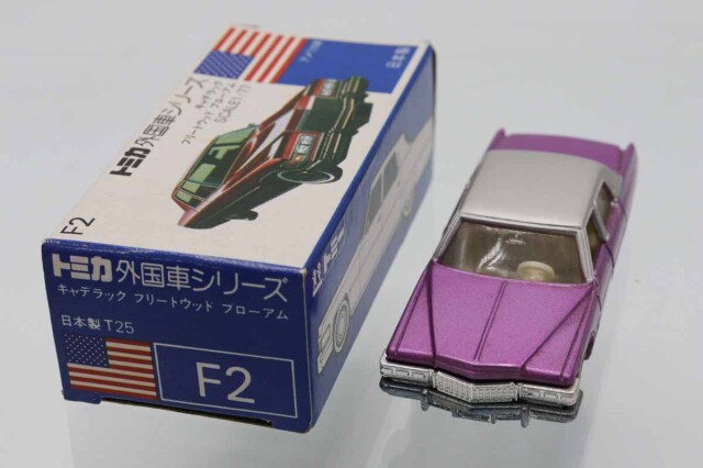ミニカーショップ ケンボックス トミカ 青箱☆F2☆キャデラック