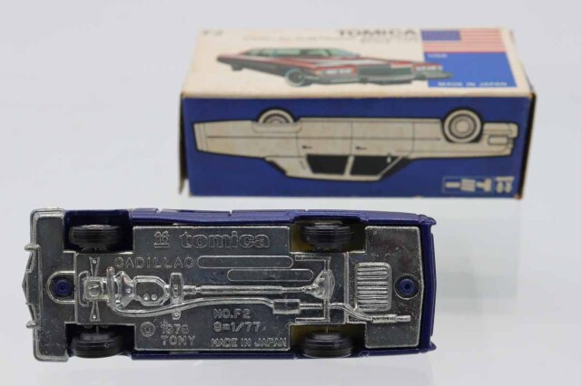 ミニカーショップ ケンボックス トミカ 青箱☆F2☆キャデラック