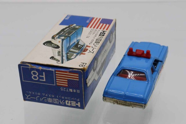 ミニカーショップ ケンボックス トミカ 青箱☆F8☆ダッジコロ