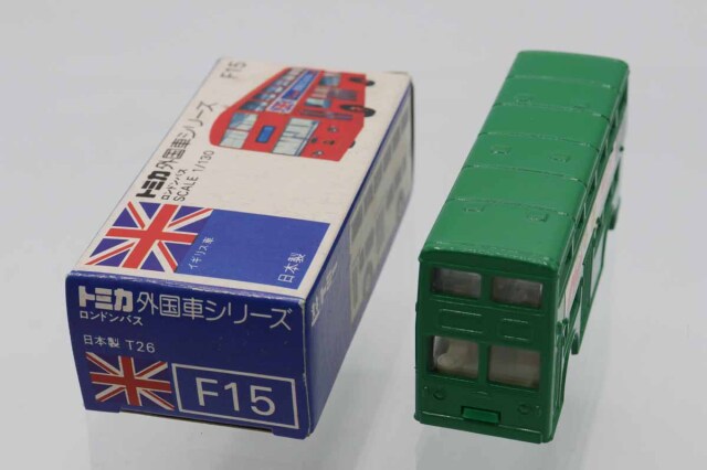 トミカ　青箱