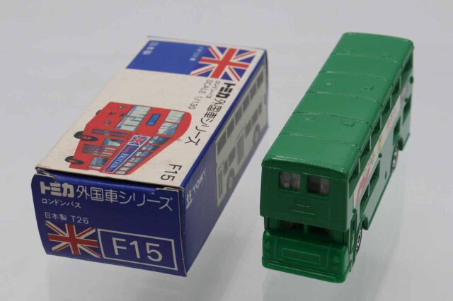 トミカ　青箱