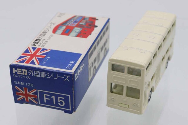 トミカ　青箱