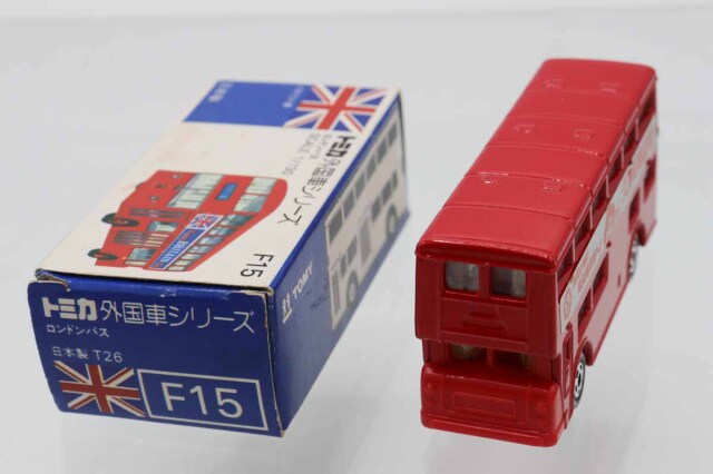 トミカ　青箱