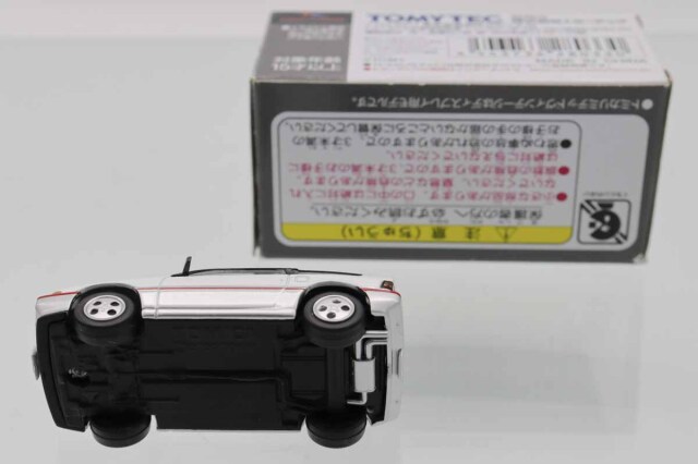 トミカ　TLV　ネオ