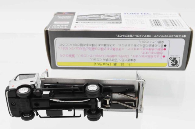 トミカ　TLV　ネオ