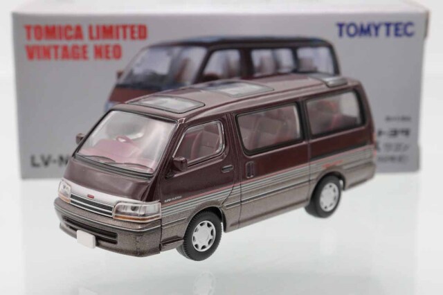 トミカ　TLV　ネオ