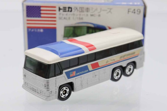 トミカ　青箱