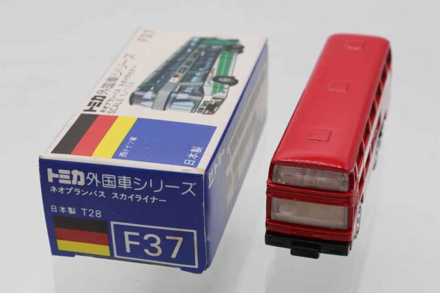 トミカ　青箱