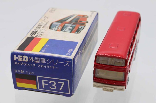 トミカ　青箱
