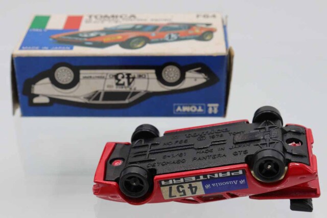 開店記念セール！ ミニカーショップ ケンボックス トミカ 青箱☆F64☆デ トマソ ミニカー