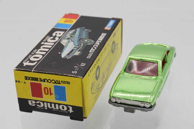 ミニカーショップ ケンボックス トミカ 黒箱☆10☆いすゞ 117 クーペ