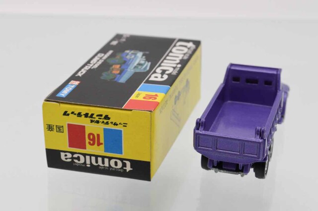 ミニカーショップ ケンボックス トミカ 黒箱☆18☆三菱ギャラン