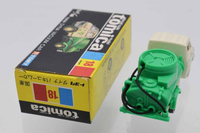 トミカ　黒箱