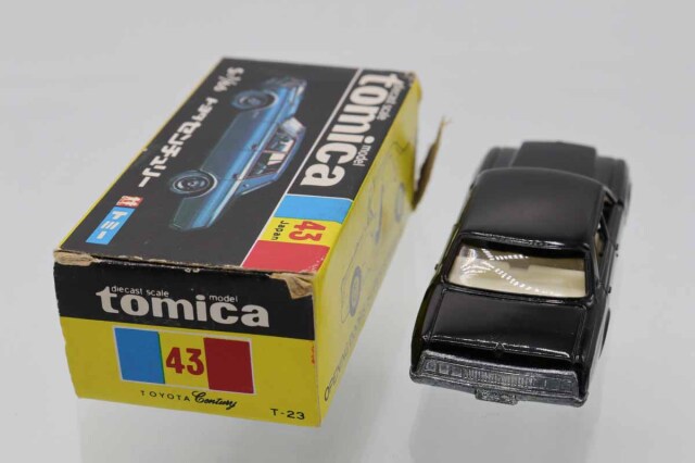 ミニカーショップ ケンボックス トミカ 黒箱☆43☆トヨタセンチュリー