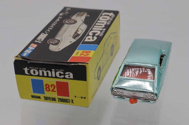 ミニカーショップ ケンボックス トミカ 黒箱☆82☆日産スカイライン