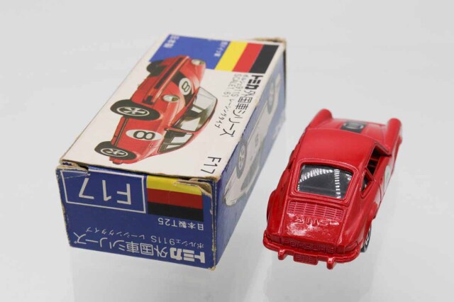 トミカ　青箱
