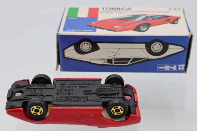 珍レアエラー品　トミカ青箱外国車シリーズF37ランボルギーニカウンタック 珍レアエラー品 トミカ青箱外国車シリーズF37ランボルギーニ