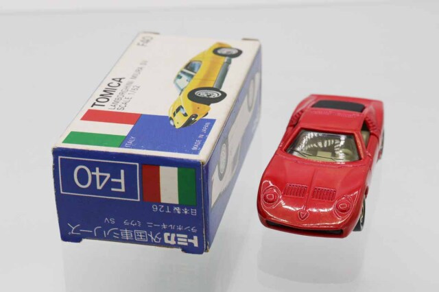 ミニカーショップ ケンボックス トミカ 青箱☆F40