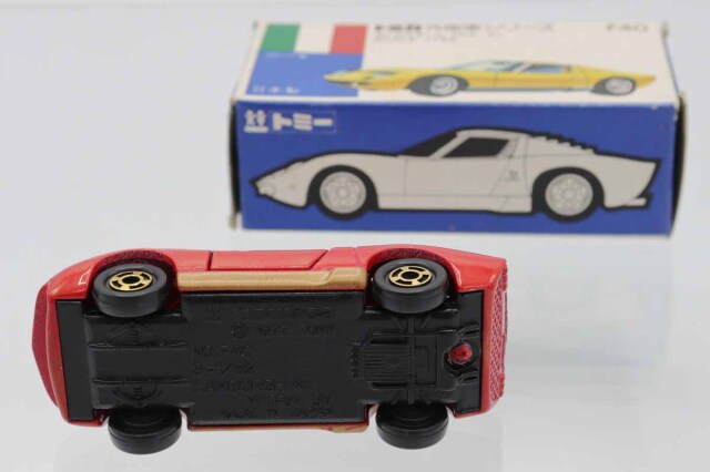 ミニカーショップ ケンボックス トミカ 青箱☆F40☆ランボルギーニ